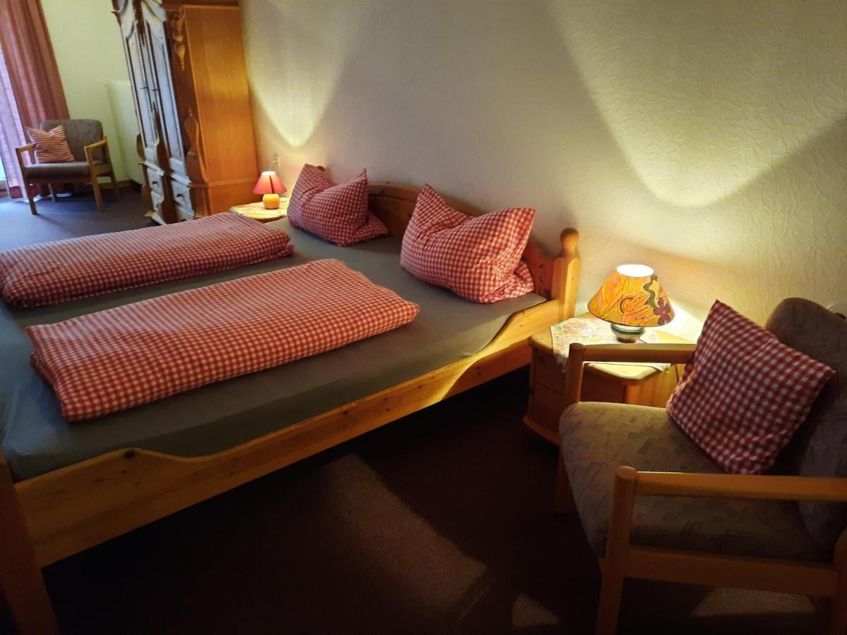 Landgasthof Rotlipp Gaestezimmer Ortenberg  Exterior foto